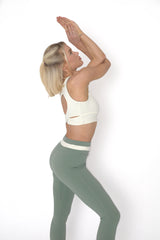 YOGAFLOW REVERSIBLE SPORTS BRA MEDIUM SUPPORT DUO SOFT SAGE