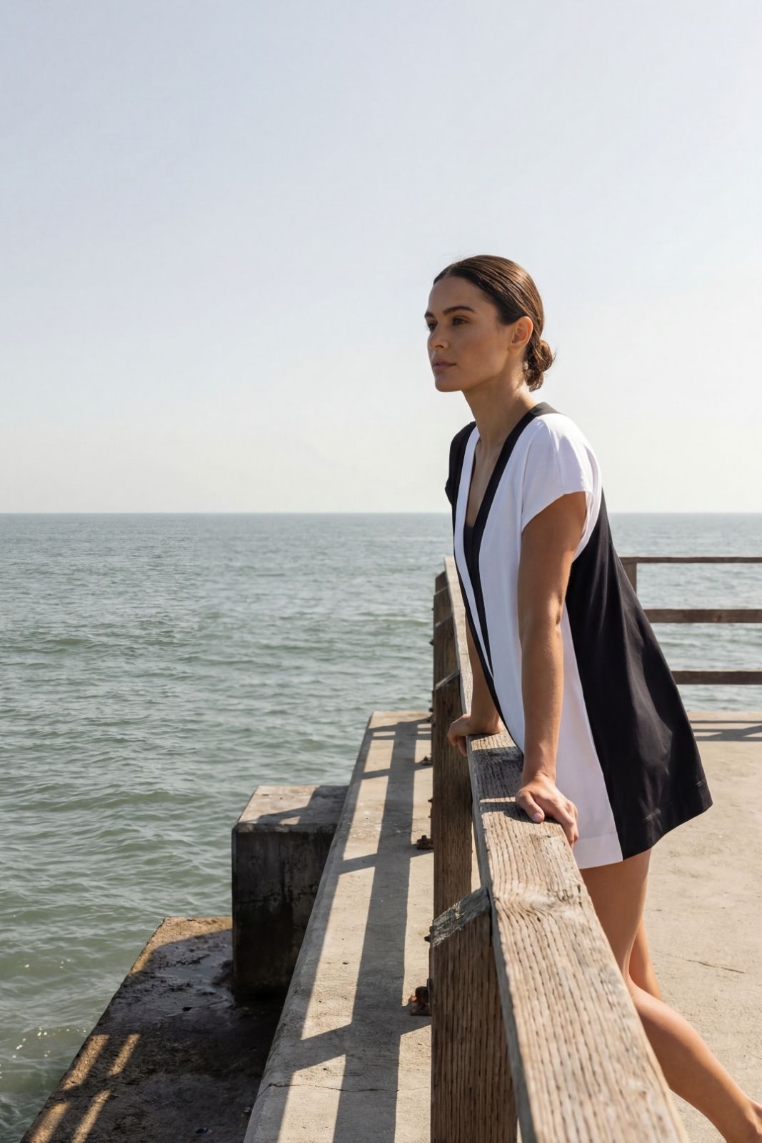 Cover Up ― White / Black Color Block