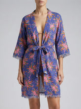 Kimono Blue Face Flower