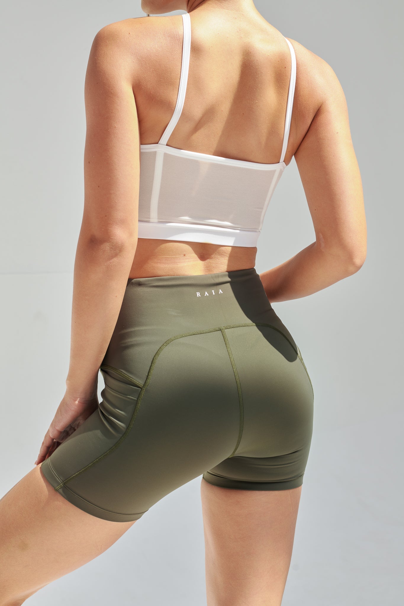 NEW AirRise Perform Pocket Shorts - Dark Olive Green