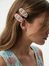 Pastel Shell Duo Hair Clips