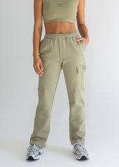 COZY FLEECE CARGO SWEATPANT