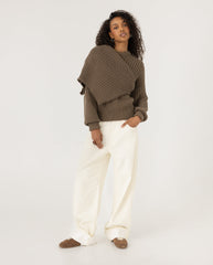 Delčia: Earth Brown Cotton Sweater