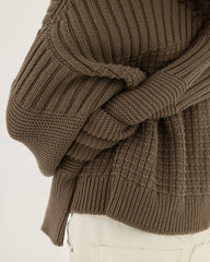 Delčia: Earth Brown Cotton Sweater