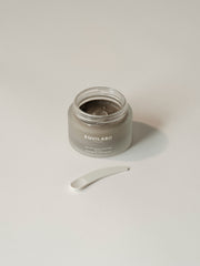 Anti-Pollution Purifying Mud Mask