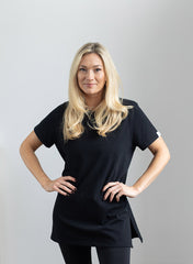 Connie X Well Fit BEST FIT TEE