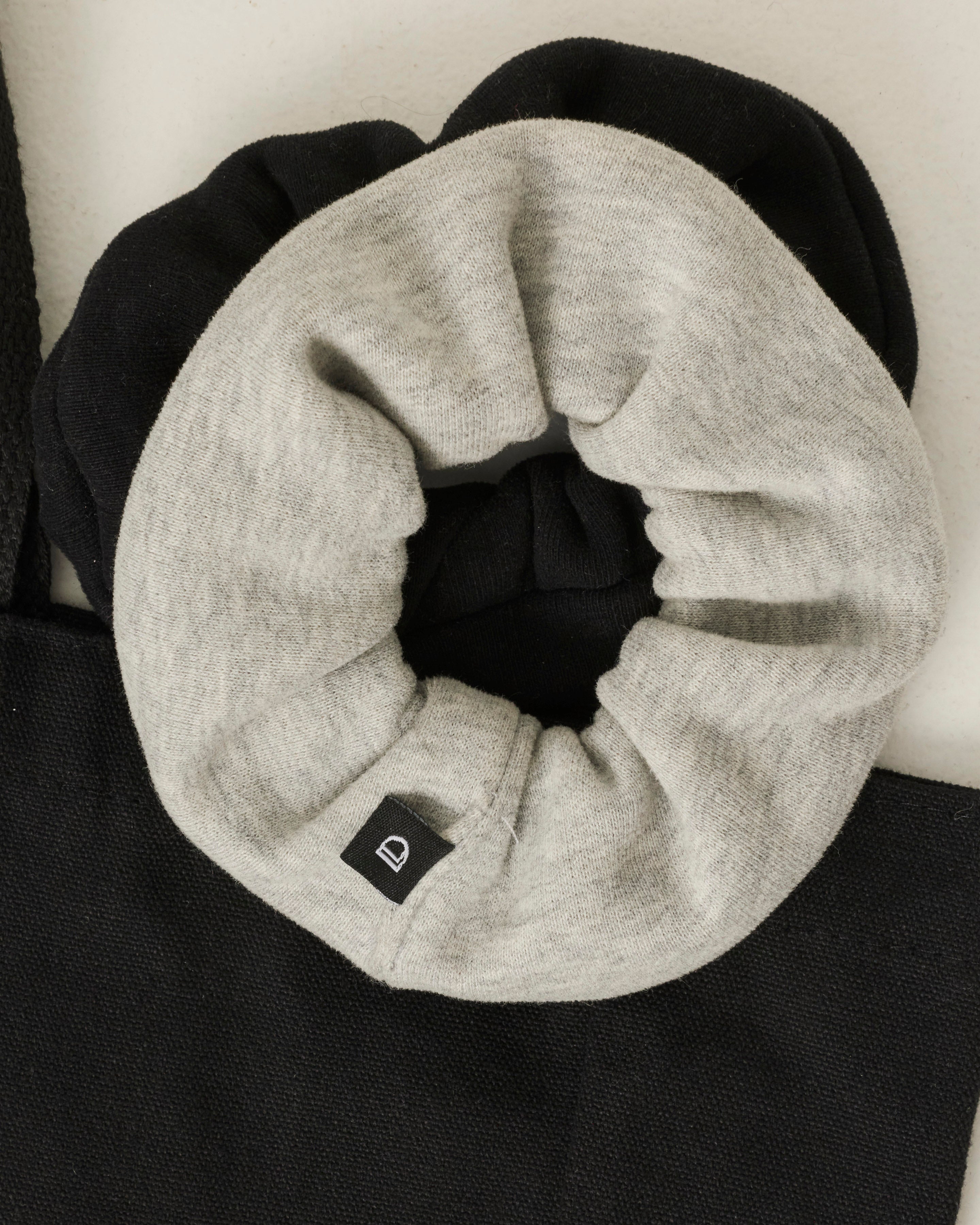 DL Scrunchie