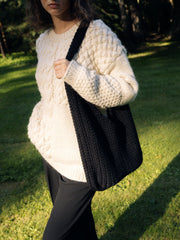 Pintinė: Black Crochet Bag