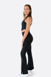 Black Set Leggings & Corset Top - Avenue Athletica