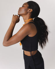 Drebulė: Black Cotton Crop Top