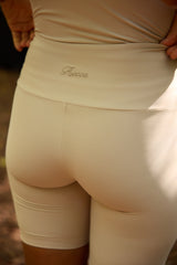 Sustainable Activewear Otis Shorts Cream
