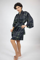 Silk Dreamscape Short Kimono Robe Black Check