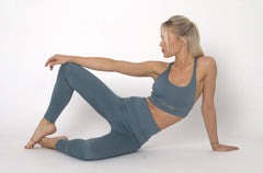 POWERFLOW LIGHT SUPPORT STRAPPY SPORTS BRA SLATE BLUE