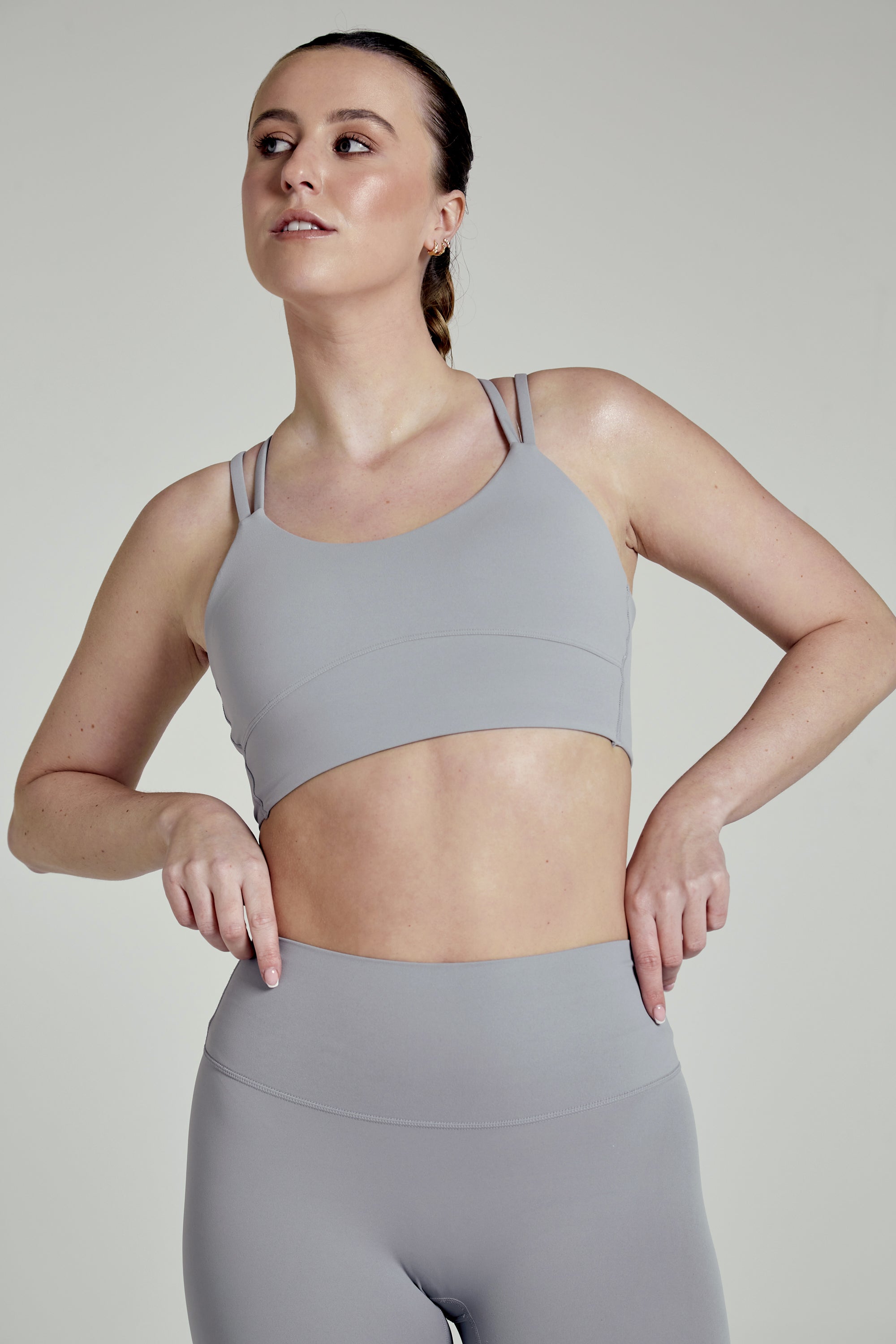 Move Bra Stone Grey - Avenue Athletica