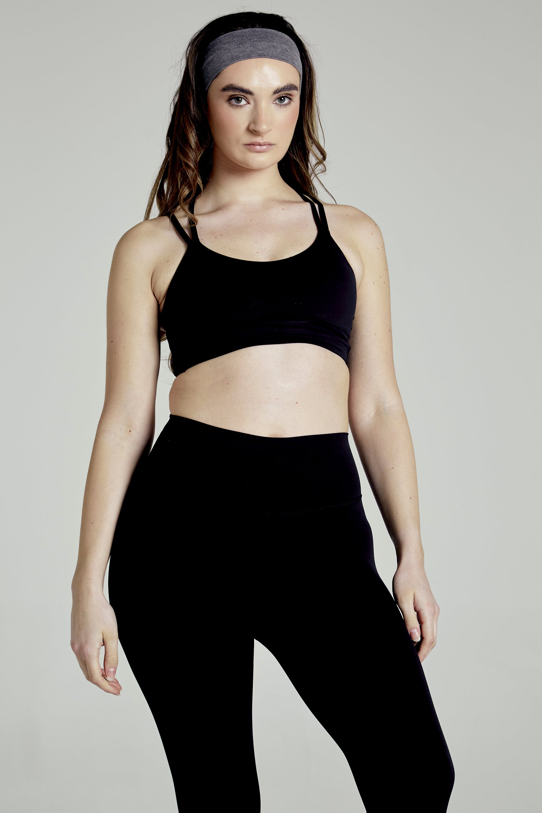 Move Bra Black - Avenue Athletica