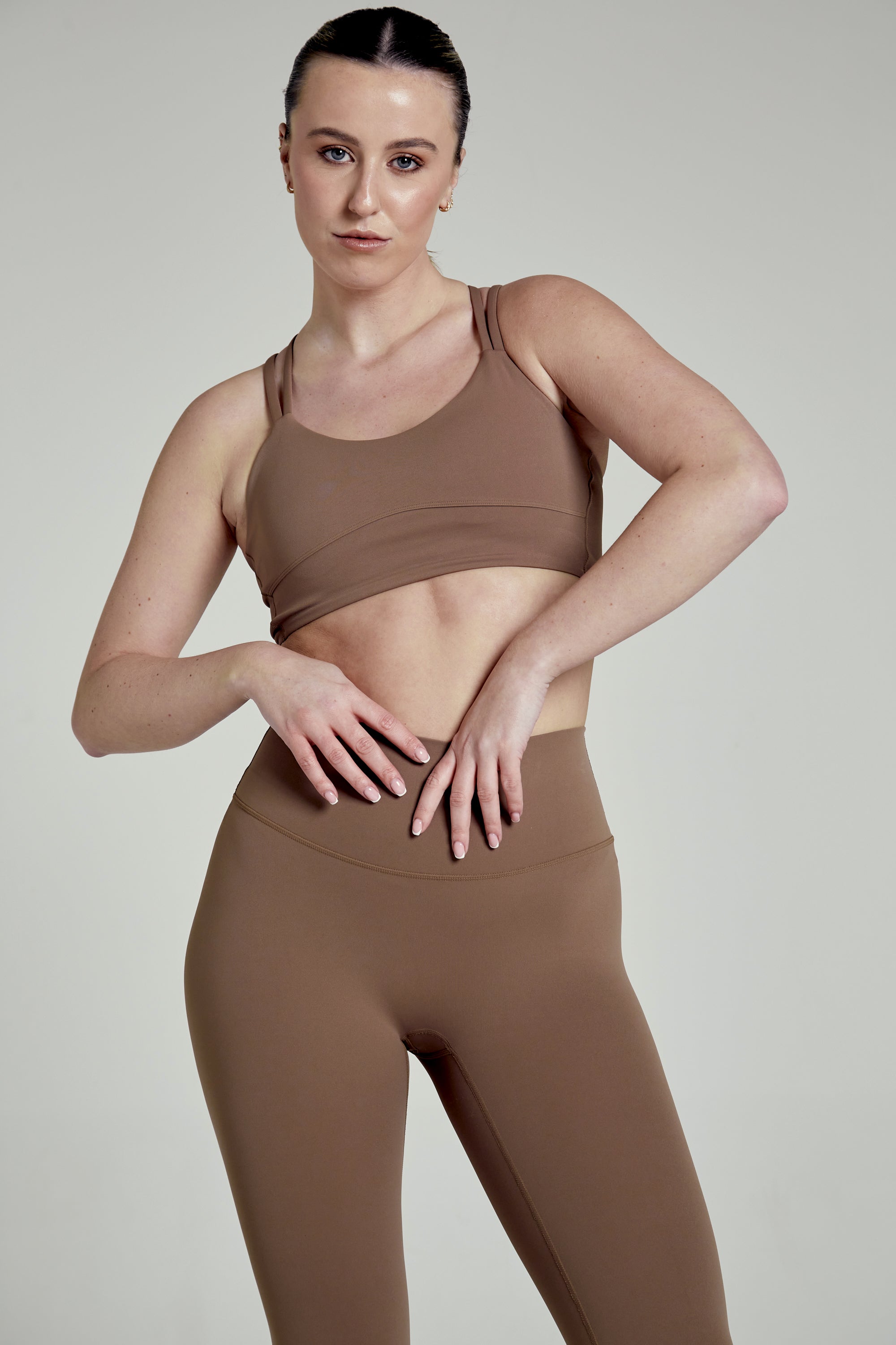 Base Seamless Legging Chocolate - Avenue Athletica
