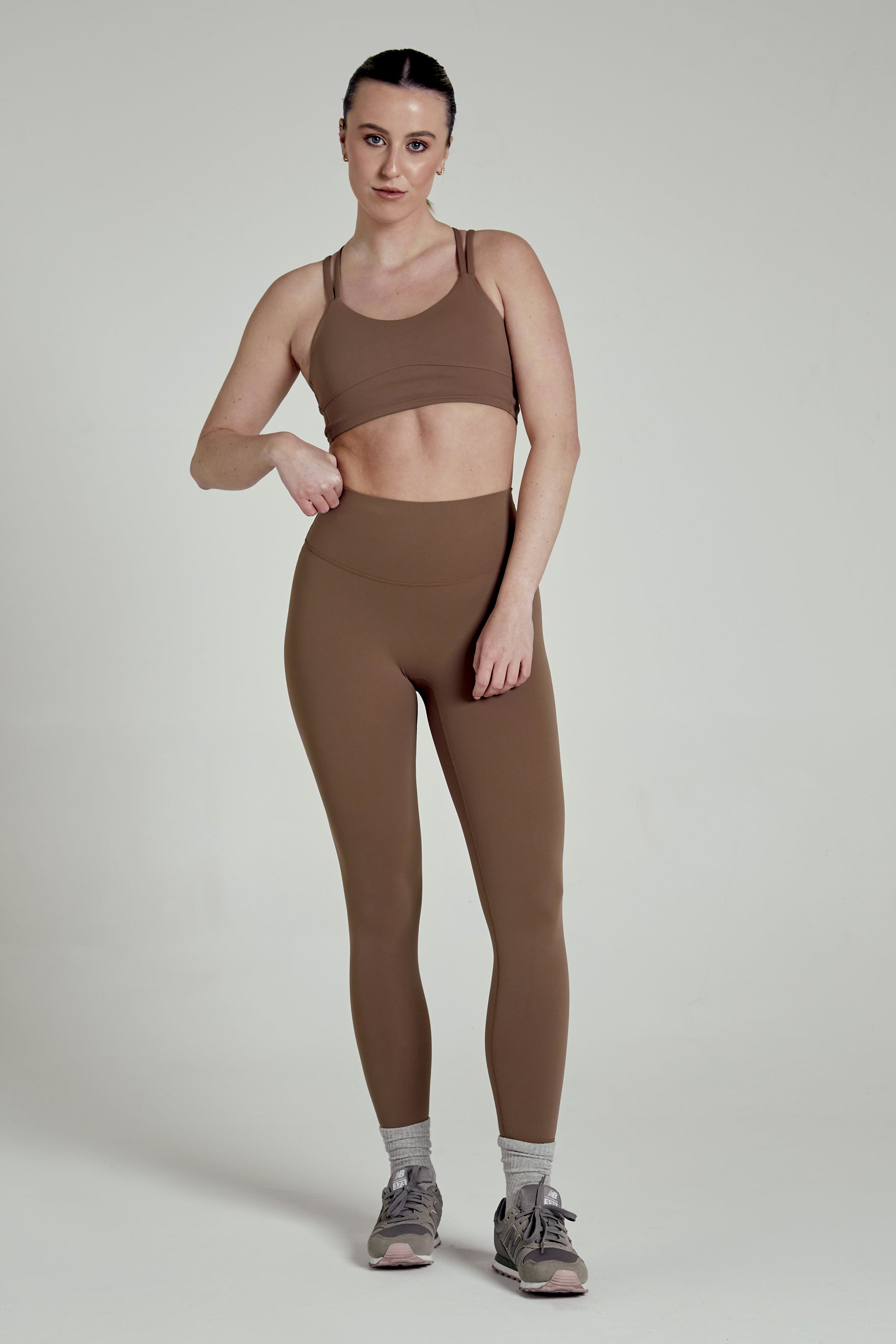 Base Seamless Legging Chocolate - Avenue Athletica