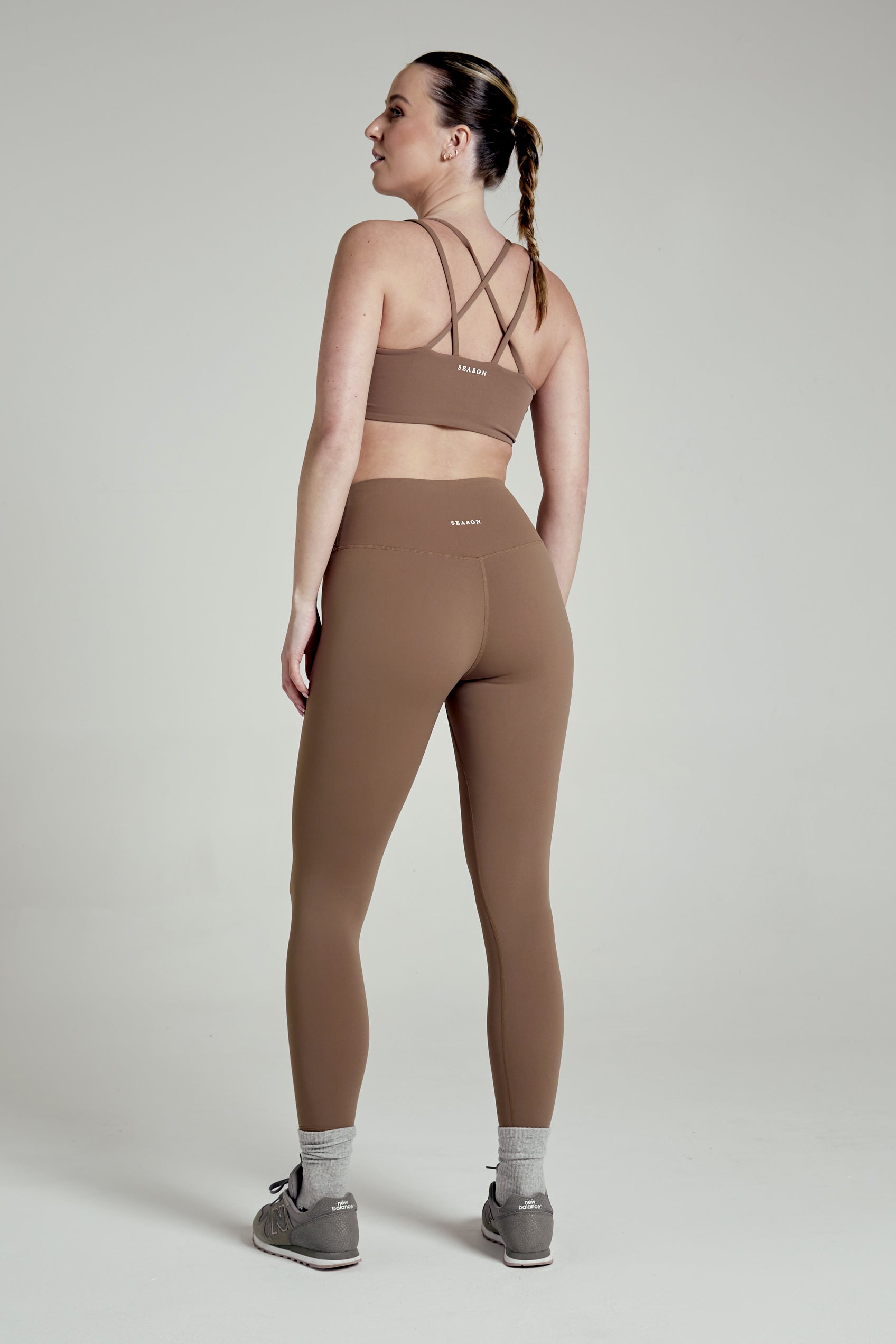 Base Seamless Legging Chocolate - Avenue Athletica