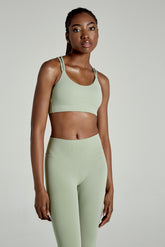 Move Bra Sage - Avenue Athletica
