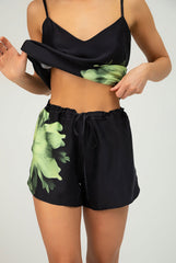 Silk Dreamscape Shorts Black Flower