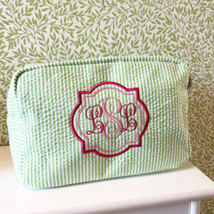 LILLYS  Monogramed Make Up Bag