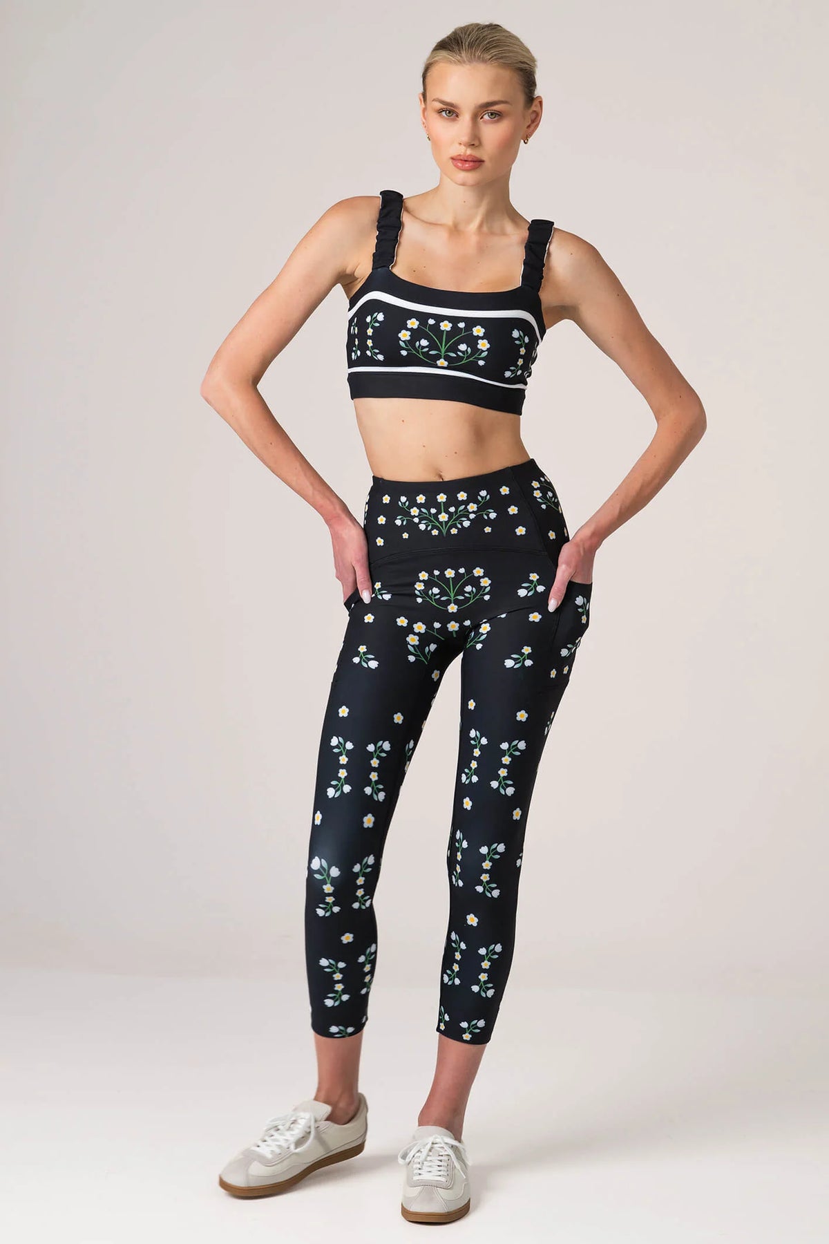 Night Garden High-Waisted 7/8 Leggings