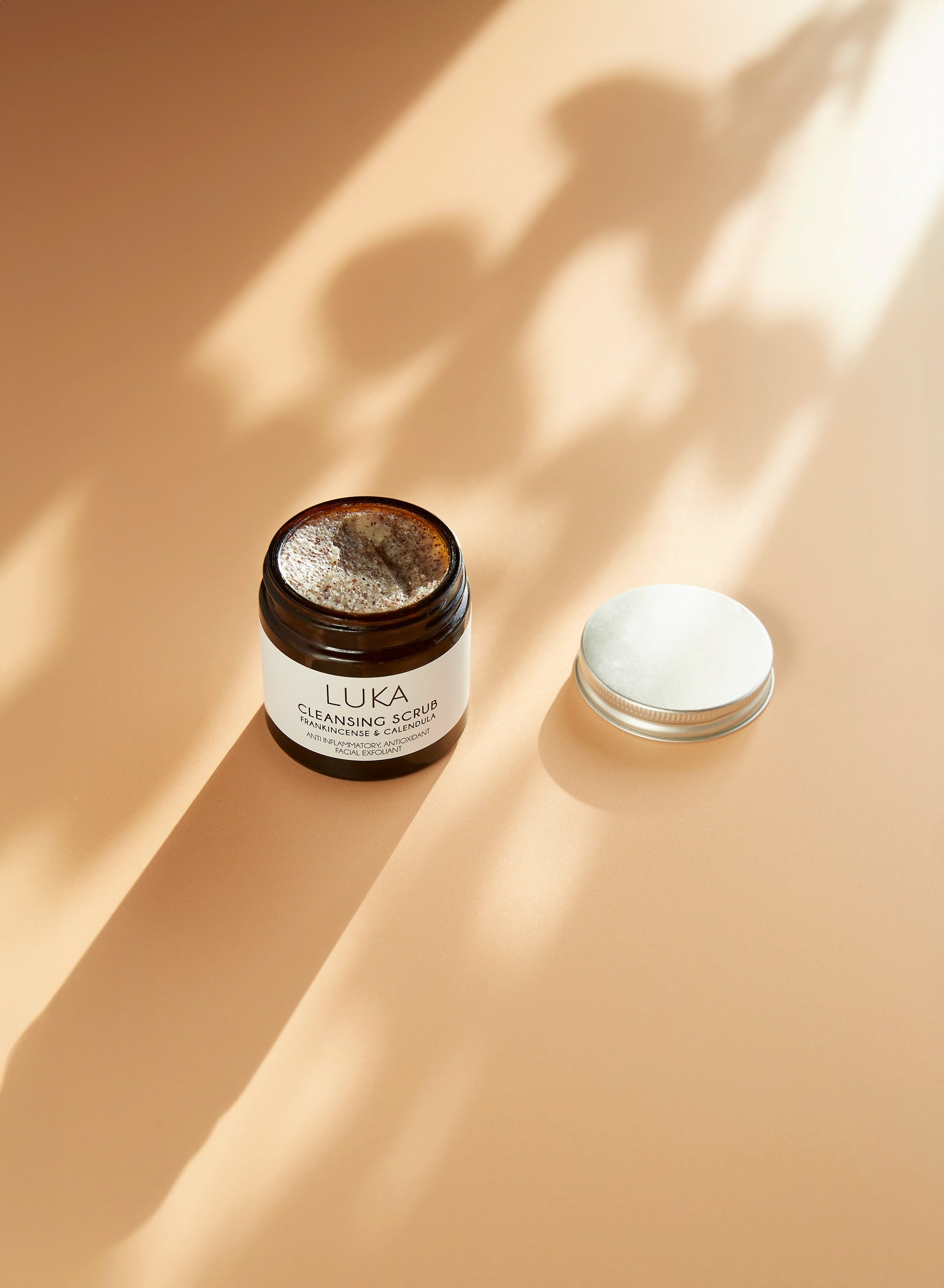 Cleansing Facial Scrub - Avenue Athletica