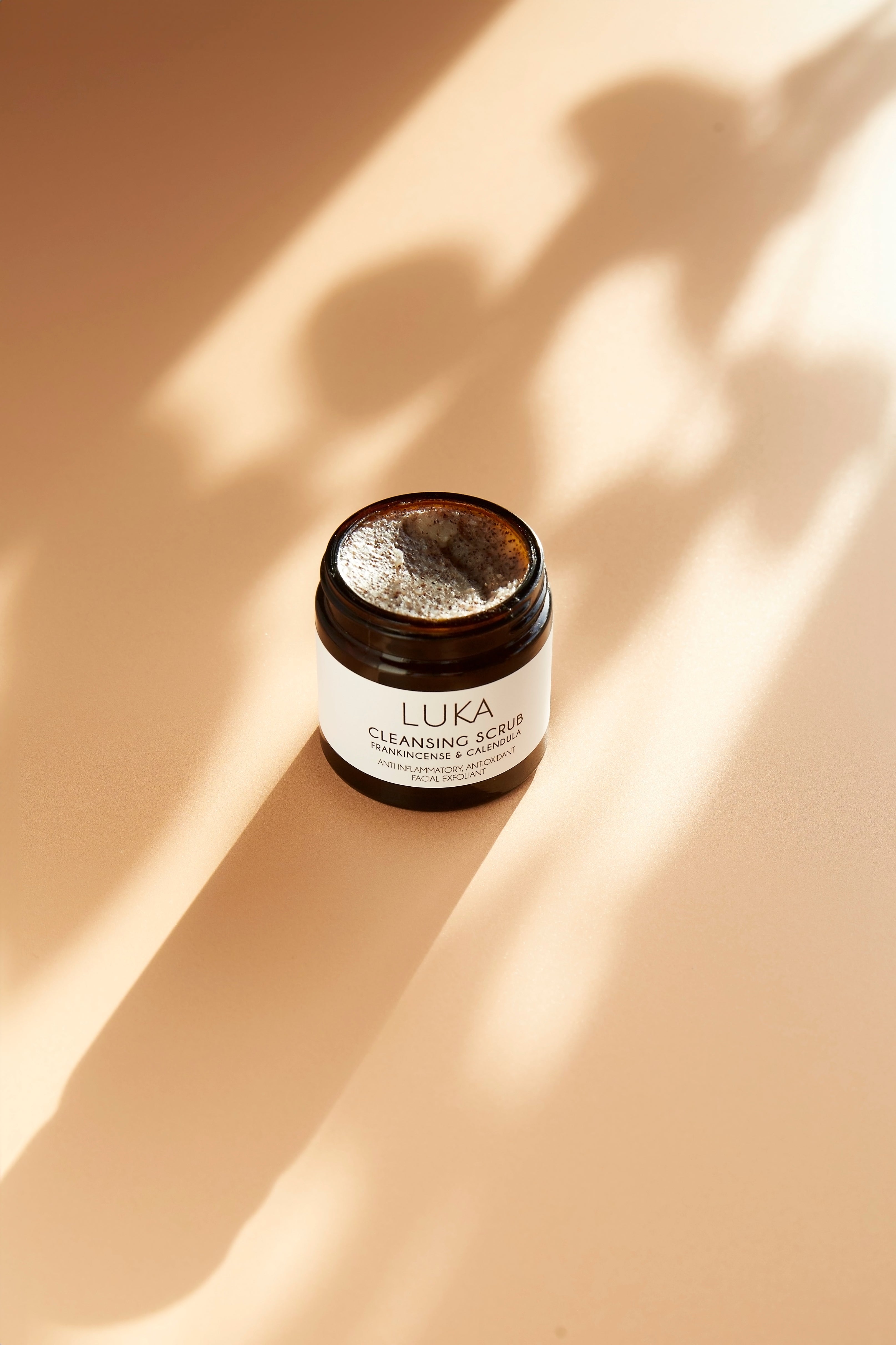 Cleansing Facial Scrub - Avenue Athletica