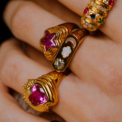 July Child - Queen of Hearts Gold