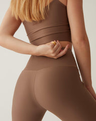 Sustainable Activewear Esmé Top Taupe
