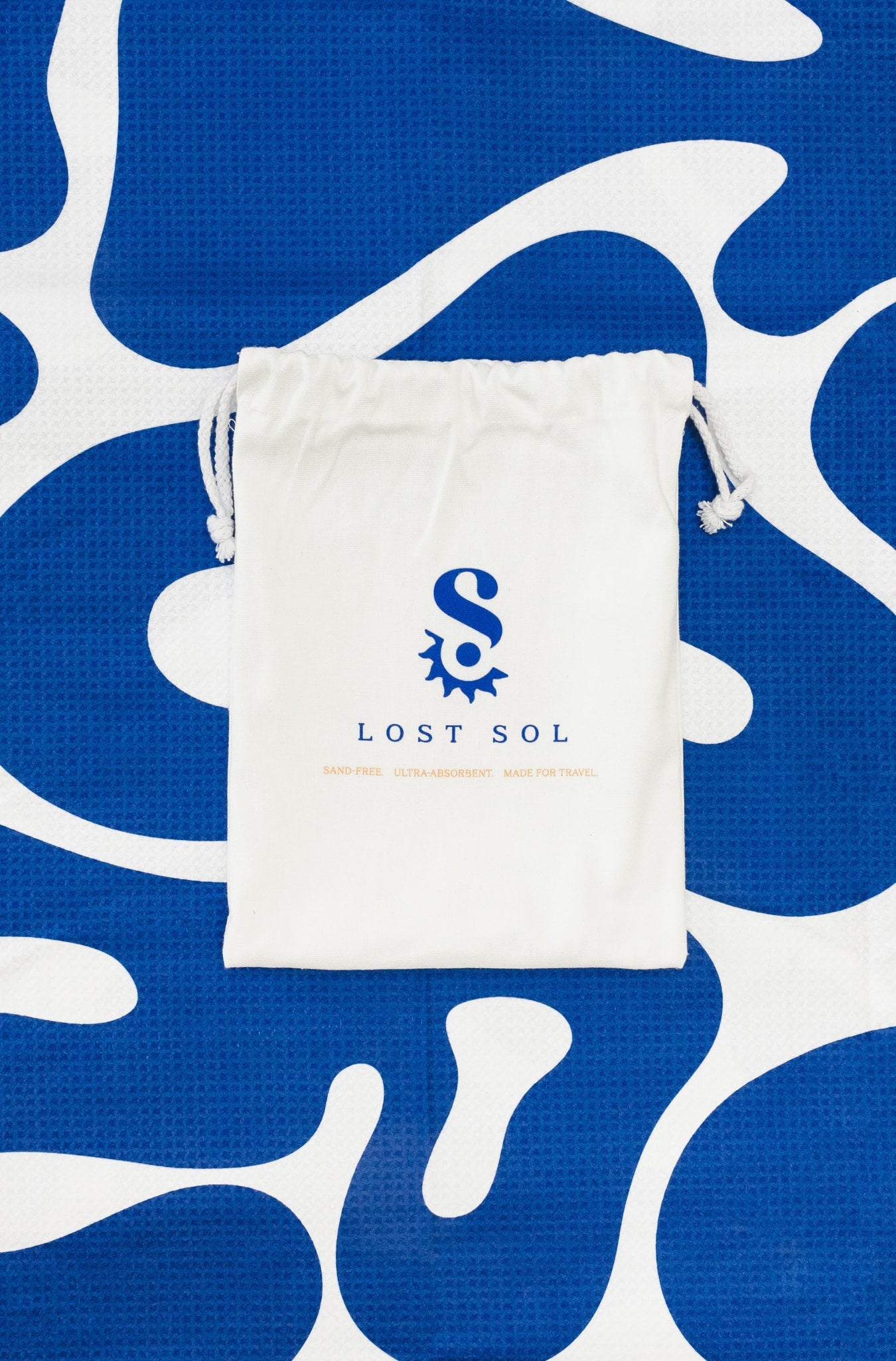 Santorini | Bold