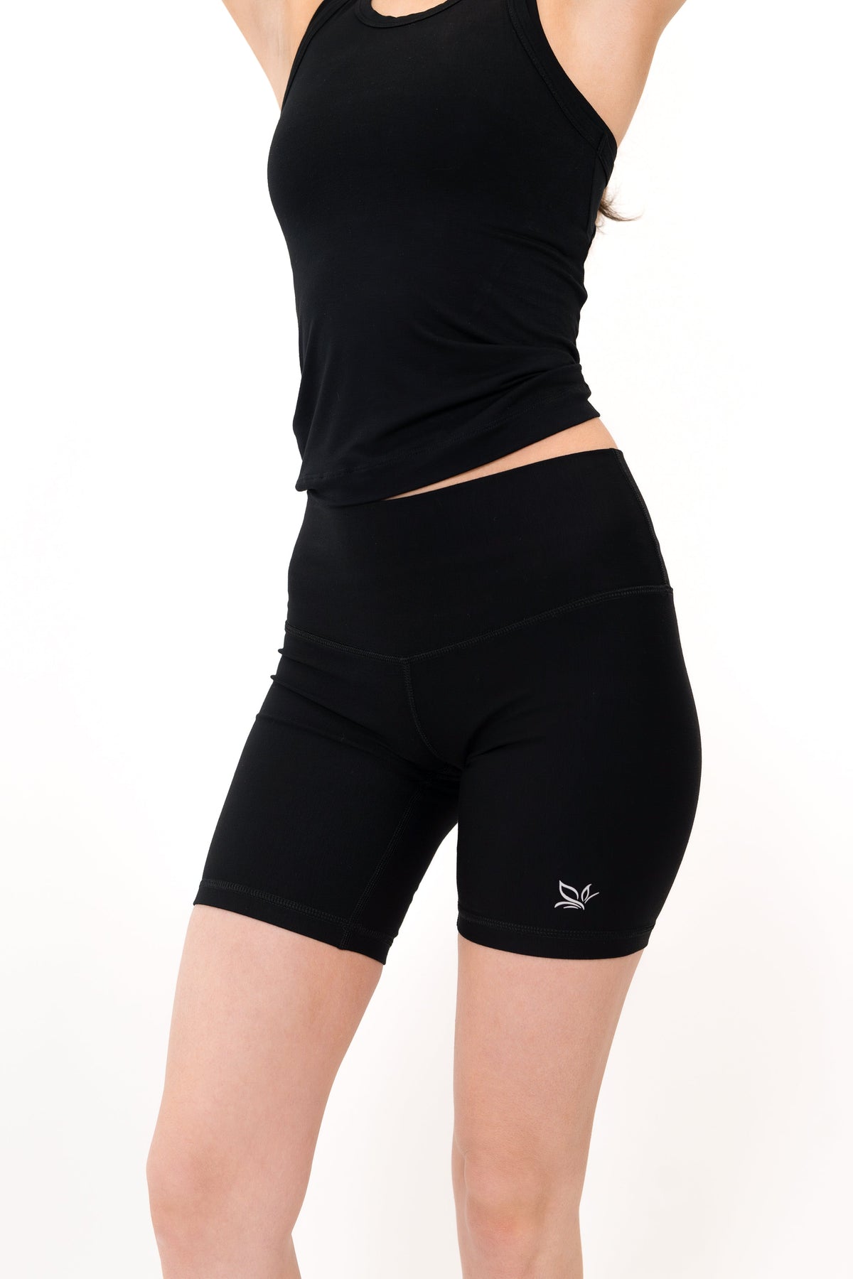 Bamboo Core Short 5"