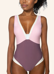 Tasman One Piece Dreamland