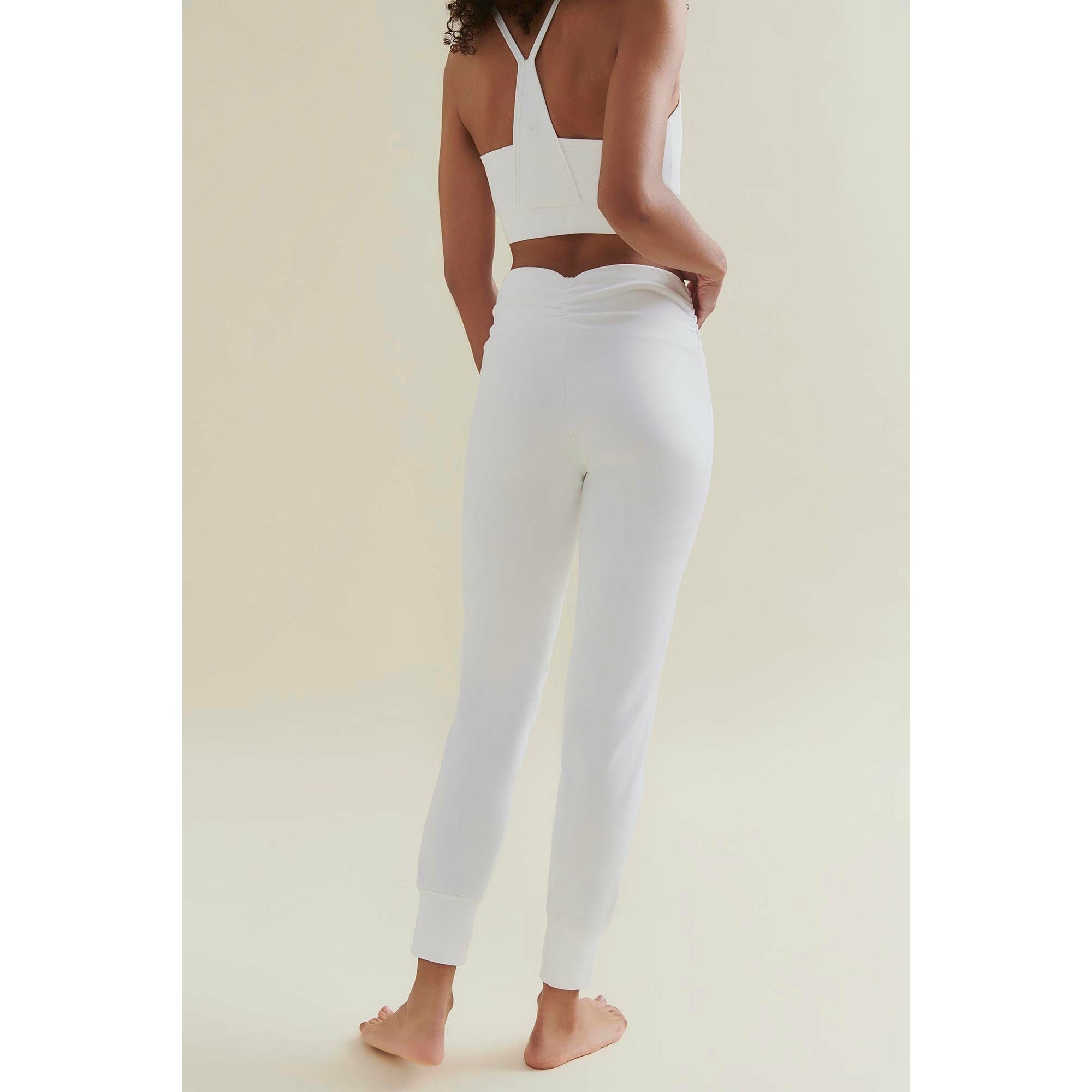 Fresher Cropped Tank - Diamond White - Wellicious Community Sale