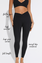 Classic v Leggings in Black