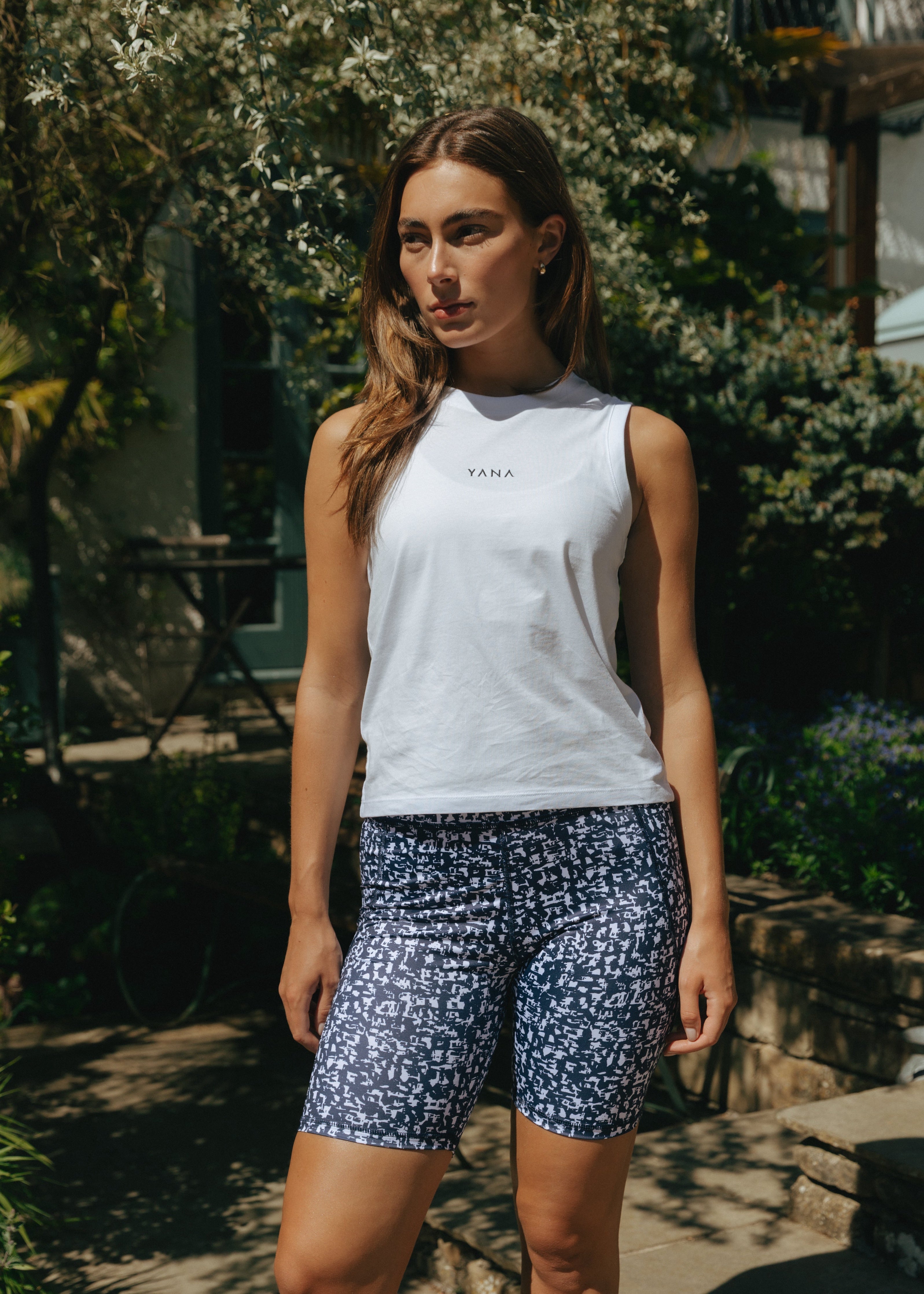 Palmaire White Vest