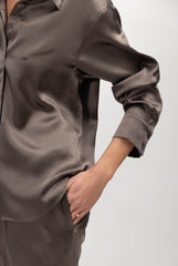 Silk Shirt the Lady
