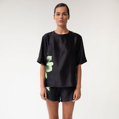 Silk Dreamscape T-Shirt Black Flowers