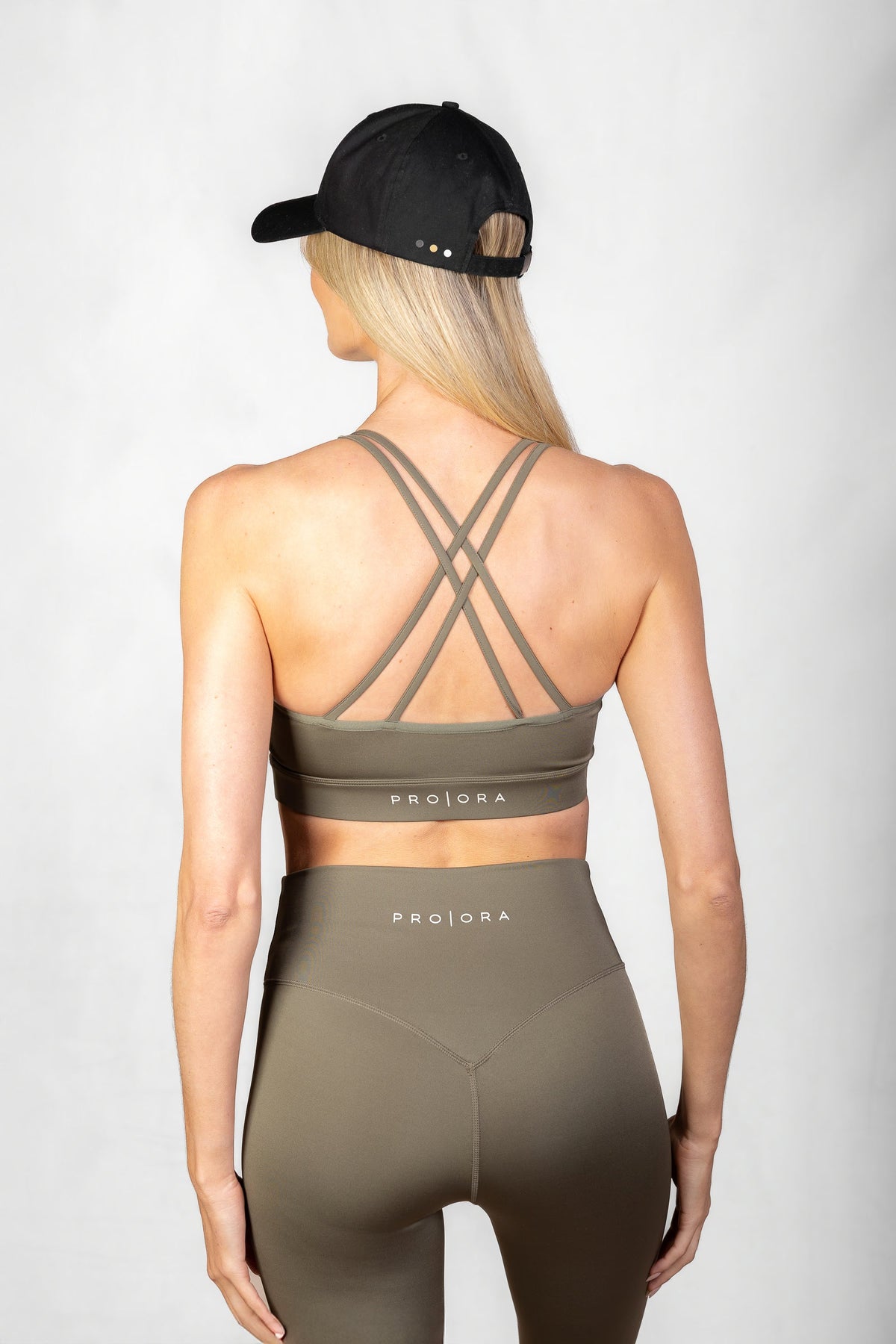 Women's Proformance Cross Back Sports Bra