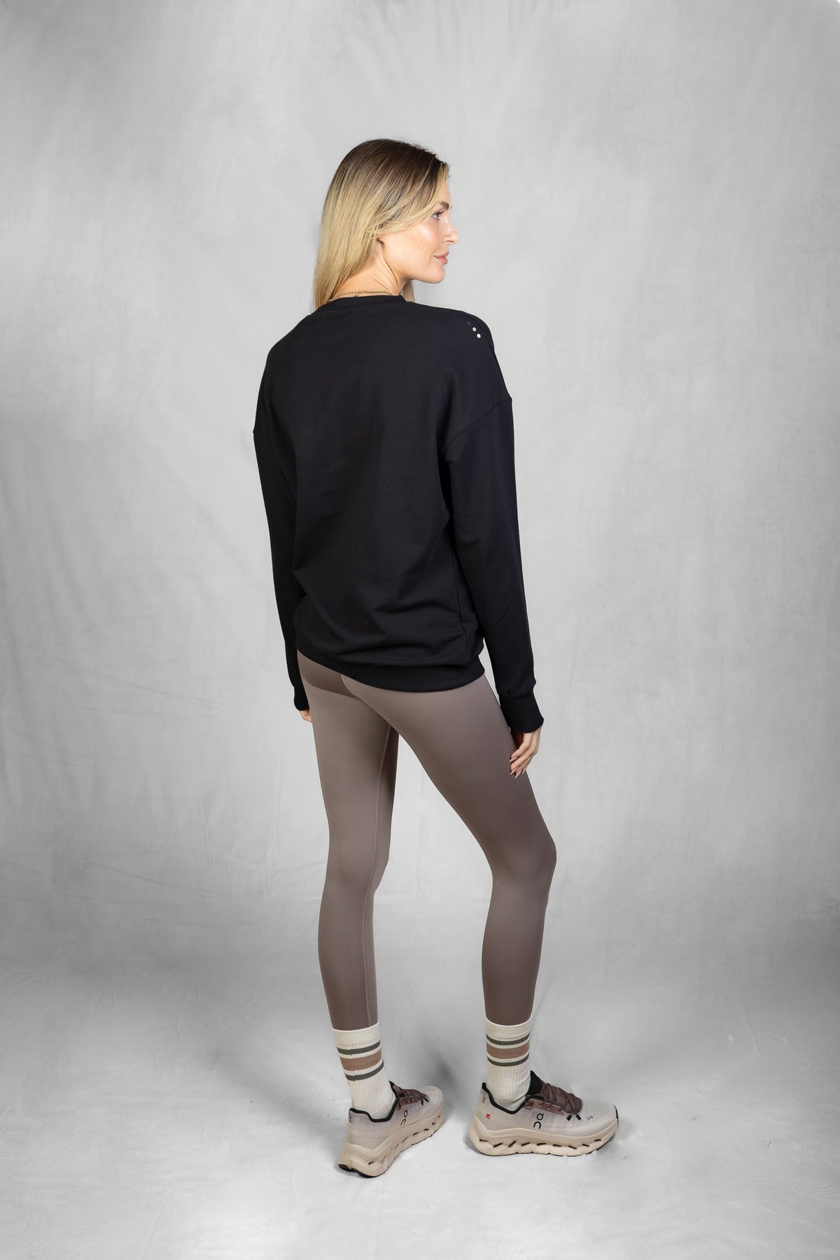 Women's Aura Drop Sweatshirt