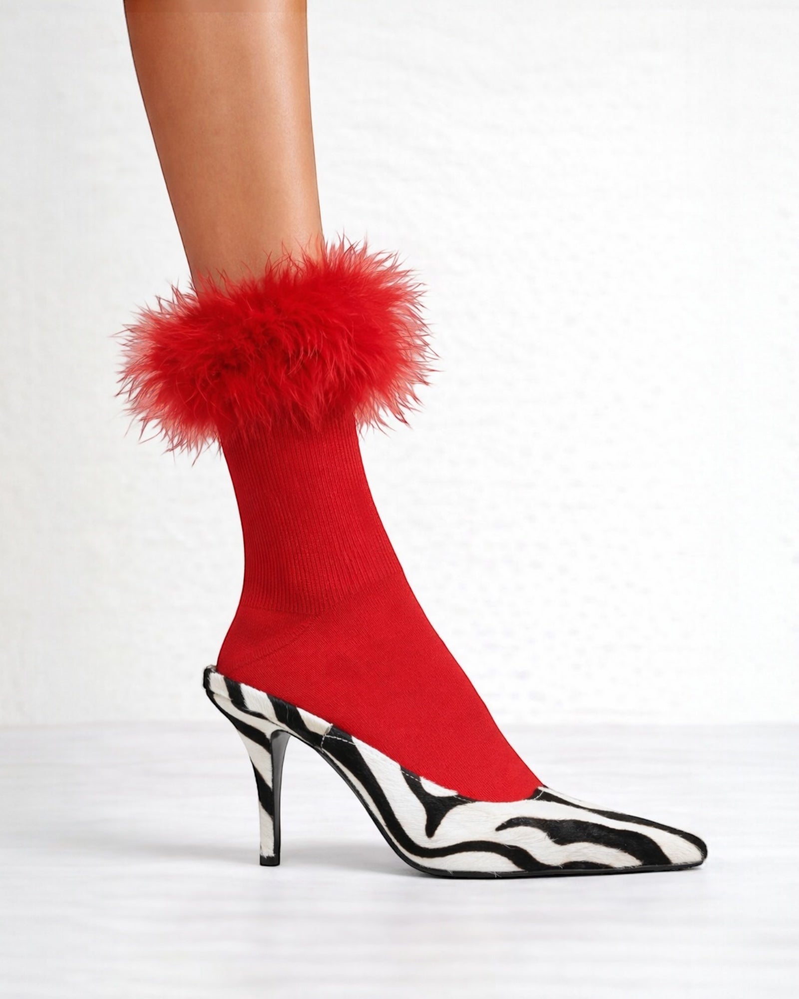Frou-Frou Faux Fur Trim Combed Cotton Socks