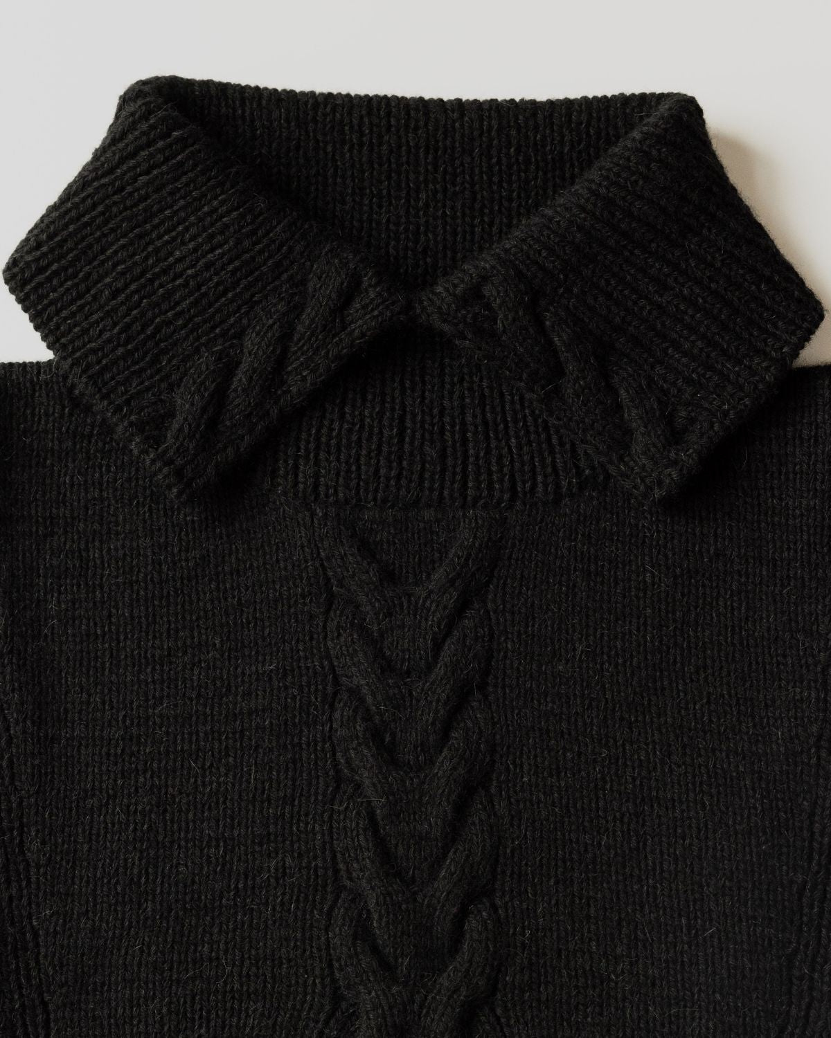 Vilna: Black Alpaca Wool Mittens & Neckwarmer Set