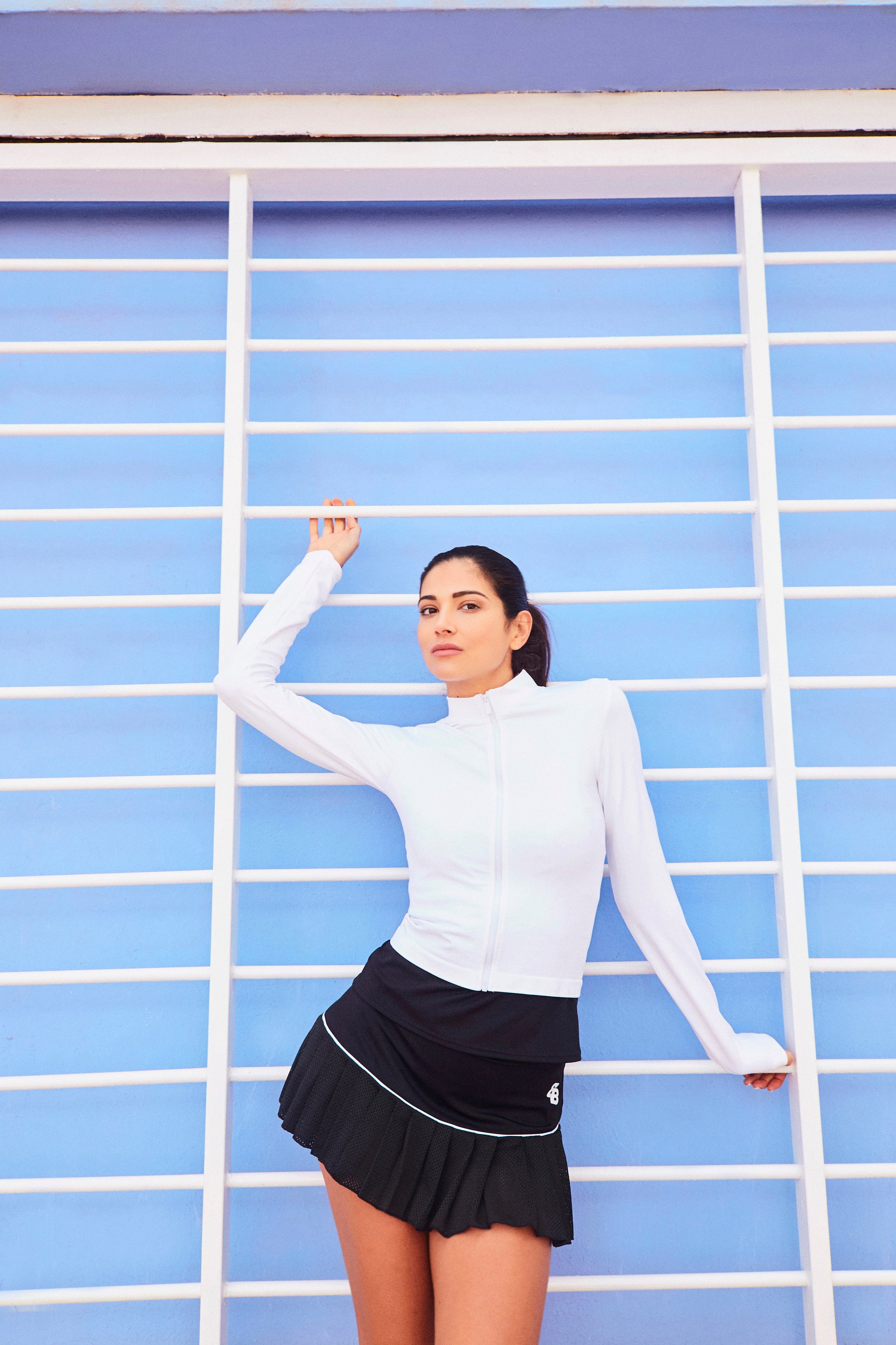 Seamless Nuir White Jacket