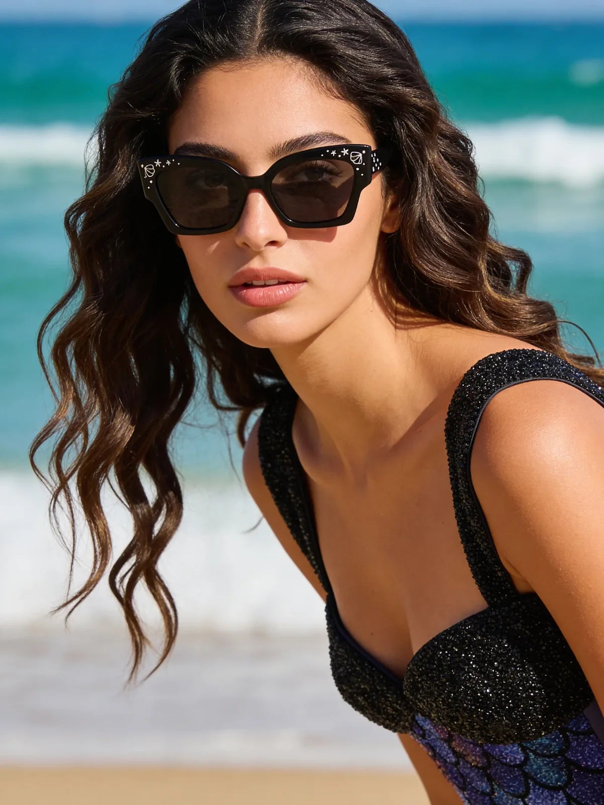 Oceanus X SOJOS Glowheart Sunglasses Black