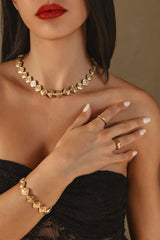 Deco Gold Necklace