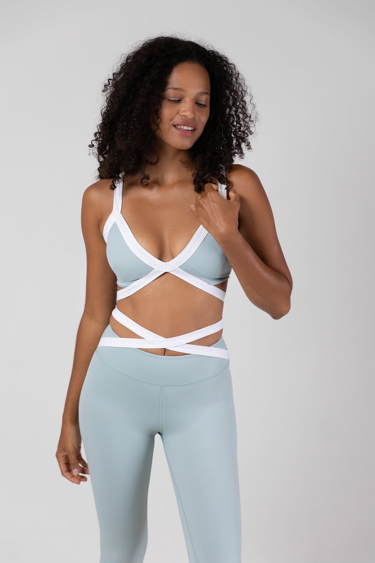 StrapSculpt Bra