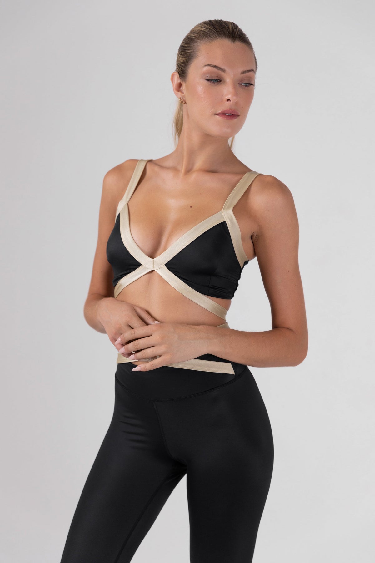 StrapSculpt Bra