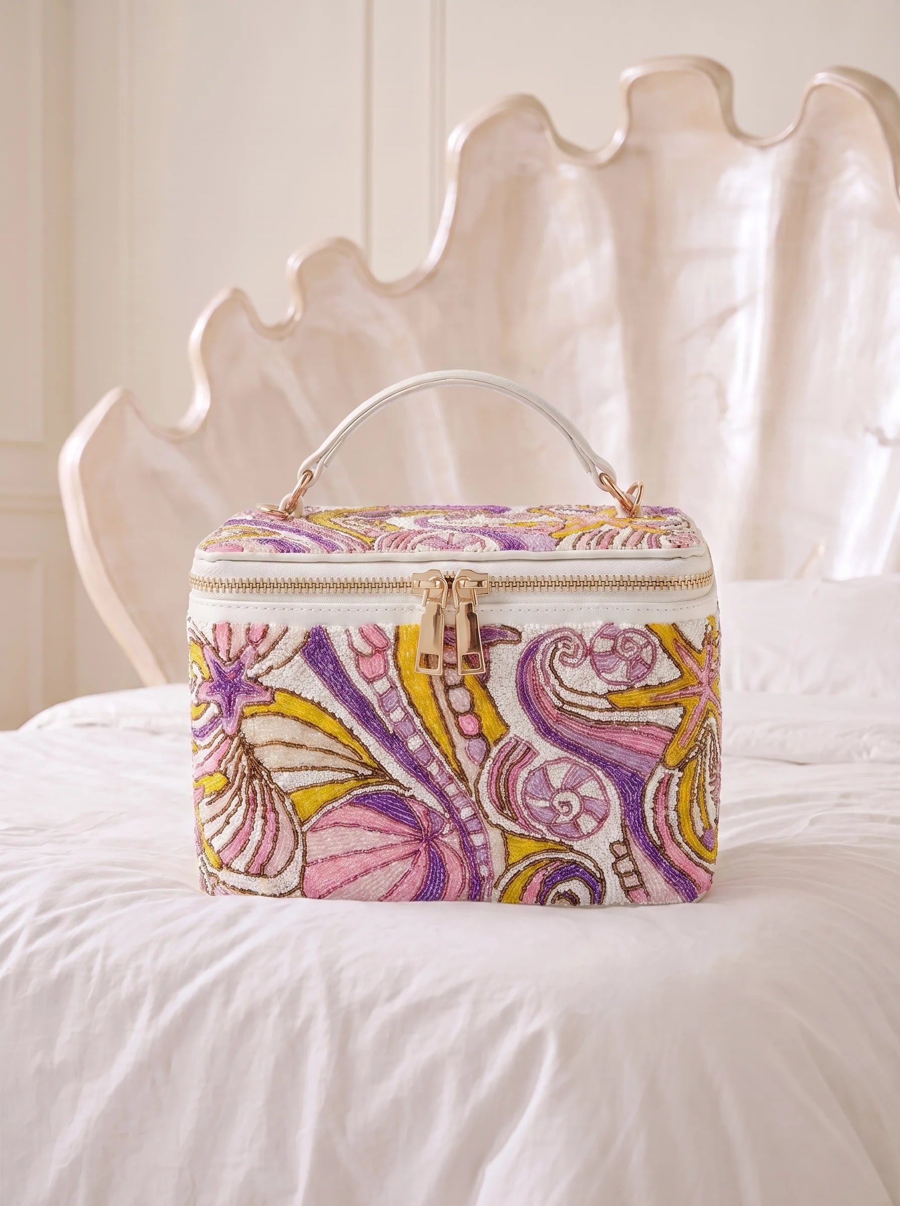 Mare Wave Pink Vanity Bag