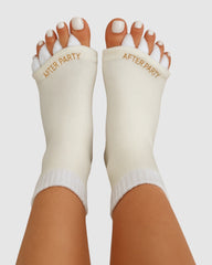 The After Party Foot Relief Socks - Coconut Creme