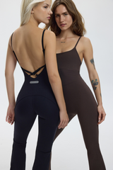 CRISS-CROSS JUMPSUIT - ESPRESSO MARTINI